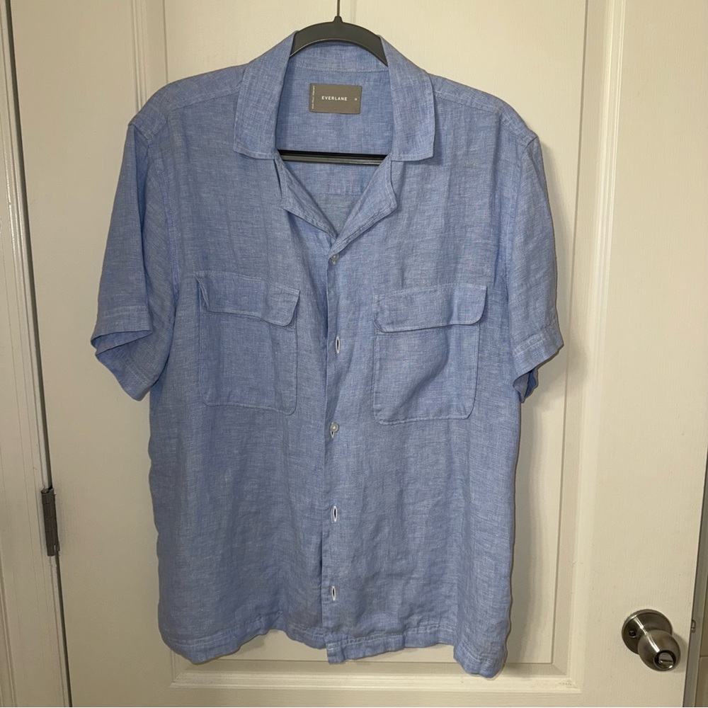 Everlane Light Blue Linen Camp Collar shirt